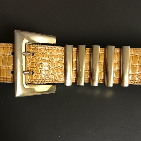 ESCADA Gold Alligator leather belt italy 34 s/m NWT 27 30 - Picture 3 of 5